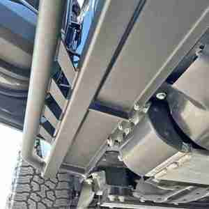 grand cherokee l / wl rock sliders